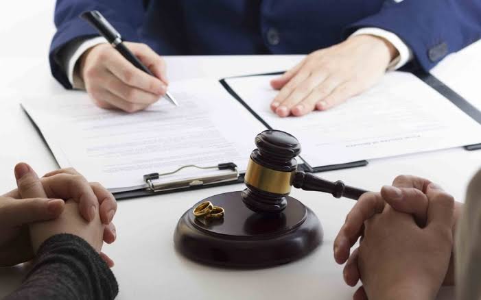 The 5 best law firms for child support in Cologne – Clarifying financial obligations towards children